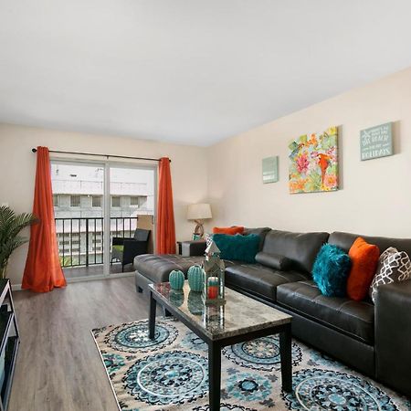 2 Bedroom 2 Bath With Patio On 11Th Collins Ave Miami Beach Buitenkant foto